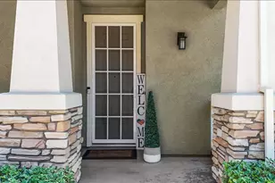 561 Wild Stallion Dr, Oakdale, CA 95361 - Photo 7