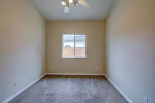 1709 Humboldt Ct, Los Banos, CA 93635 - Photo 35