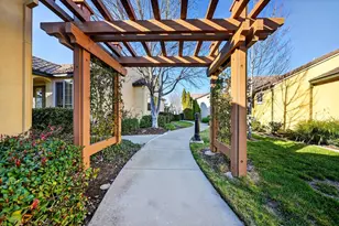 1040 Cabris Ln, Roseville, CA 95747 - Photo 23