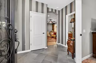 1040 Cabris Ln, Roseville, CA 95747 - Photo 3