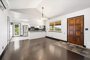18572 Estrada Pl, Grass Valley, CA 95949 - Photo 9