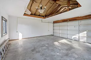 18572 Estrada Pl, Grass Valley, CA 95949 - Photo 33