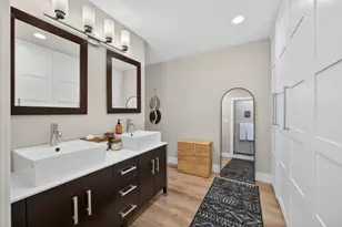 6778 Park Riviera Way, Sacramento, CA 95831 - Photo 27