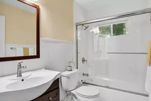 6778 Park Riviera Way, Sacramento, CA 95831 - Photo 21
