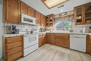 20100 Apple Dr, Lockeford, CA 95237 - Photo 13