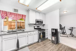940 Lexington Way, Woodland, CA 95695 - Photo 13
