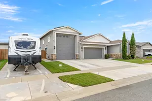 1559 Irish Draught Way, Olivehurst, CA 95961 - Photo 3