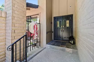 2800 Calle Vista Way, Sacramento, CA 95821 - Photo 5