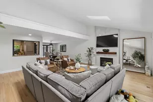 2800 Calle Vista Way, Sacramento, CA 95821 - Photo 11