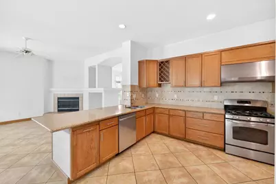8406 Alameda Park Drive, Elk Grove, CA 95624 - Photo 23