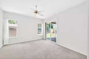 8406 Alameda Park Dr, Elk Grove, CA 95624 - Photo 37