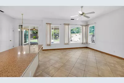8406 Alameda Park Drive, Elk Grove, CA 95624 - Photo 9