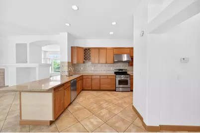 8406 Alameda Park Drive, Elk Grove, CA 95624 - Photo 15