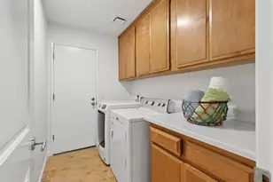 1260 Evans Ct, Davis, CA 95618 - Photo 37
