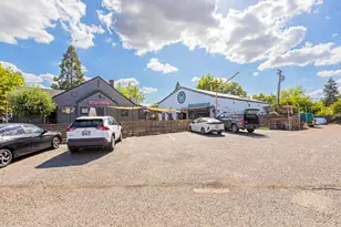 866 57th St, Sacramento, CA 95819 - Photo 15