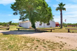 18537 Rd 17, Madera, CA 93637 - Photo 3
