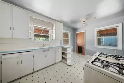 720 N School Street, Lodi, CA 95240 - Photo 9