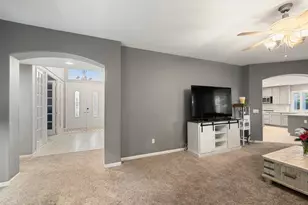 316 Sandstone Ct, Roseville, CA 95747 - Photo 17