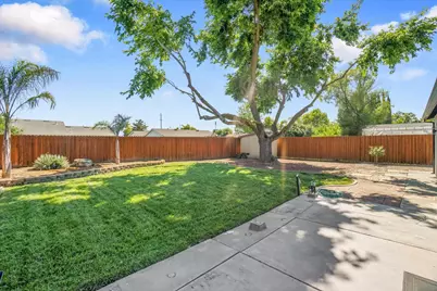 23 Dempster Court, Sacramento, CA 95823 - Photo 21