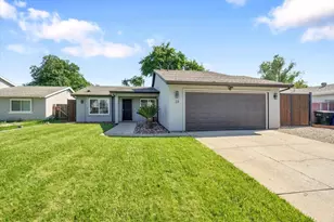 23 Dempster Ct, Sacramento, CA 95823 - Photo 1