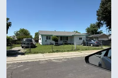 447 S Shasta Avenue, Stockton, CA 95205 - Photo 1