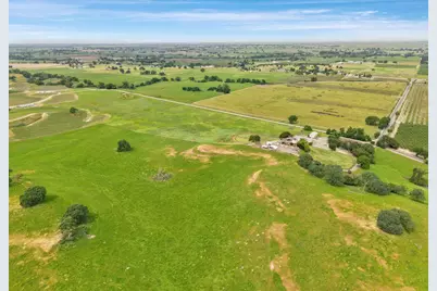 22601 N Johnson Rd, Clements, CA 95227 - Photo 5