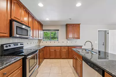 4785 Rex Court, Sacramento, CA 95822 - Photo 17