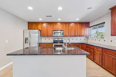 4785 Rex Court, Sacramento, CA 95822 - Photo 15