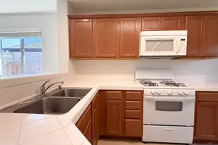 1572 Minories Dr, Plumas Lake, CA 95961 - Photo 17