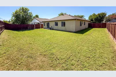 1572 Minories Drive, Plumas Lake, CA 95961 - Photo 39