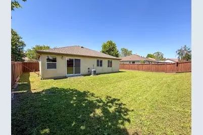 1572 Minories Drive, Plumas Lake, CA 95961 - Photo 37