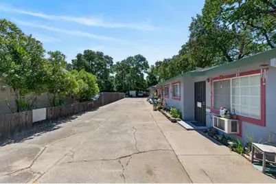 9140 Elk Grove Boulevard, Elk Grove, CA 95624 - Photo 29
