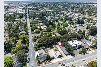 9140 Elk Grove Boulevard, Elk Grove, CA 95624 - Photo 33