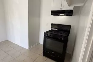 129 N Park Ave, Fresno, CA 93701 - Photo 21