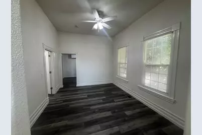 129 N Park Avenue, Fresno, CA 93701 - Photo 9