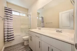 10789 Portico Cir, Rancho Cordova, CA 95670 - Photo 13