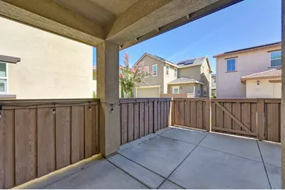10789 Portico Circle, Rancho Cordova, CA 95670 - Photo 17