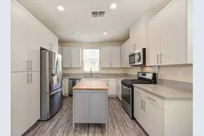 10789 Portico Circle, Rancho Cordova, CA 95670 - Photo 5