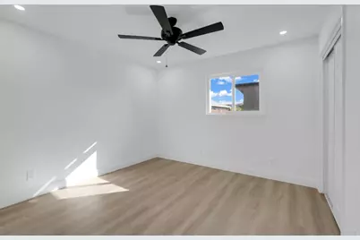 913 9th Street, Turlock, CA 95380 - Photo 3