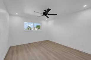 913 9th St, Turlock, CA 95380 - Photo 5