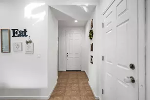 168 Lucca Dr, Newman, CA 95360 - Photo 5