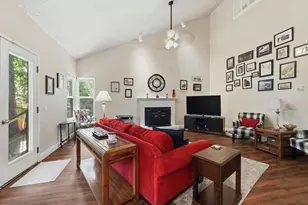 20 Coyle Creek Cir, Fair Oaks, CA 95628 - Photo 5
