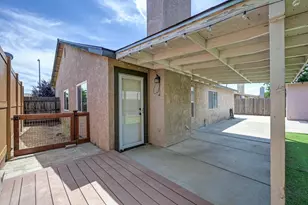 1578 E J, Oakdale, CA 95361 - Photo 43