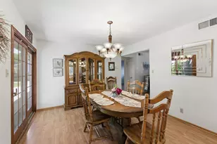 10404 River Wood Way, Rancho Cordova, CA 95670 - Photo 9