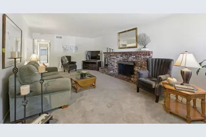 10404 River Wood Way, Rancho Cordova, CA 95670 - Photo 5
