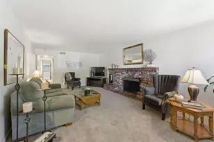 10404 River Wood Way, Rancho Cordova, CA 95670 - Photo 5