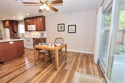 6716 Ellsworth Circle, Fair Oaks, CA 95628 - Photo 11