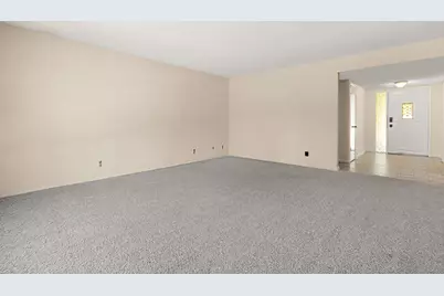 6655 Frates Way, Sacramento, CA 95831 - Photo 7