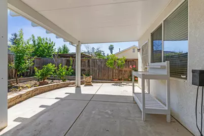 242 Greenhouse Way, Turlock, CA 95382 - Photo 31