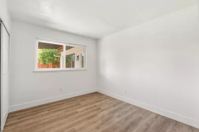 8404 Sunrise Woods Way, Sacramento, CA 95828 - Photo 15